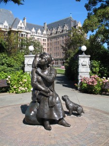 Emily Carr Statue in Victoria